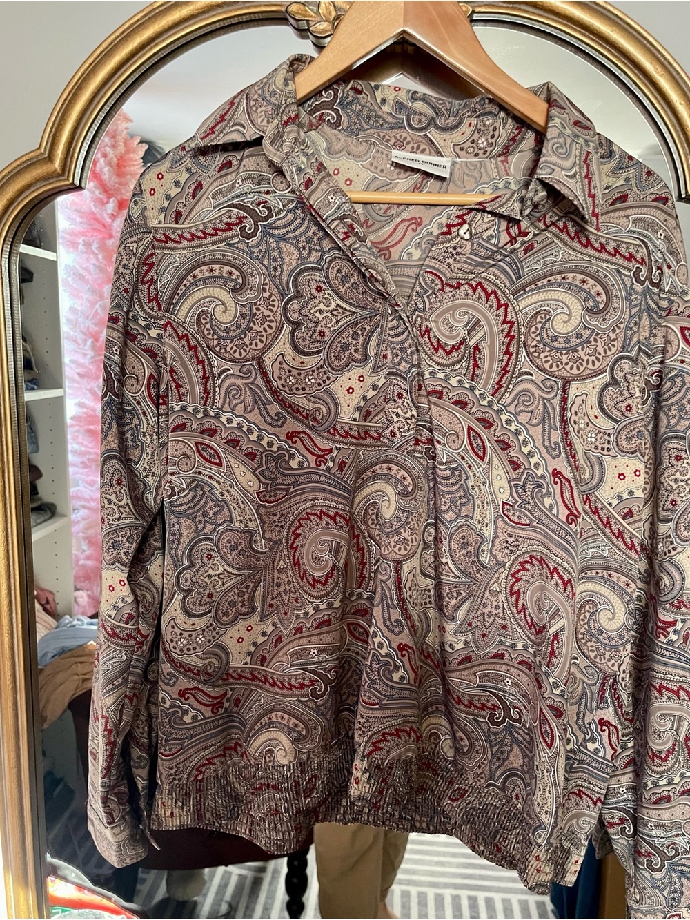 Alfred Dunner Beige Paisley Button-Front Blouse with Red and Gray Accents